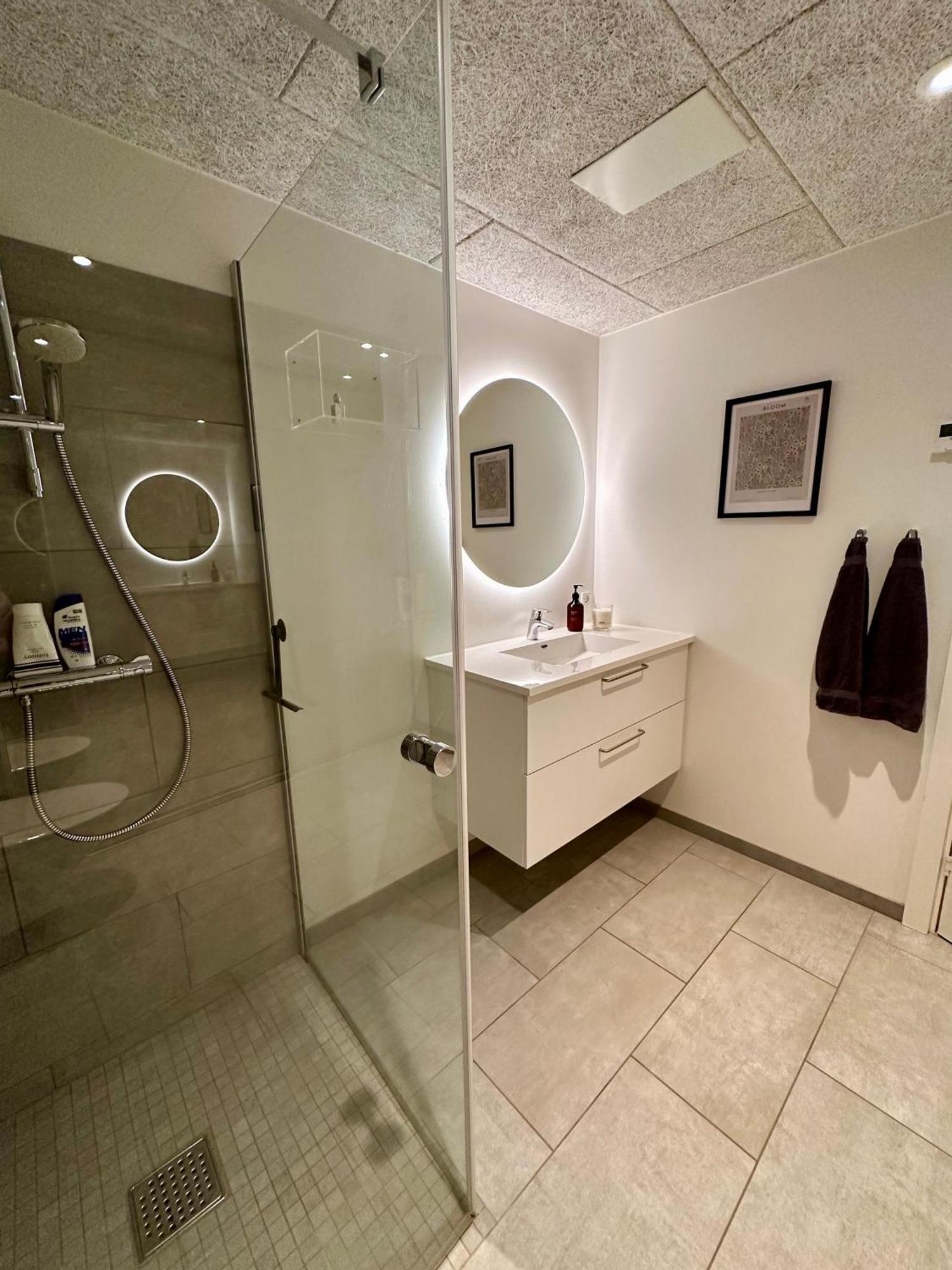 Luxury New Cozy And Quietly 95M2 Apartment Torshavn Ngoại thất bức ảnh